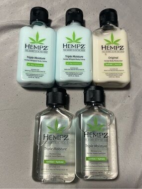 Hempz Travel Body Lot - Light Green, Cream & Clear